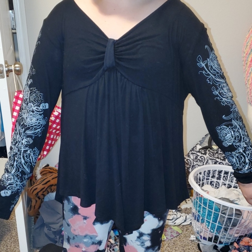 Long sleeve shirt